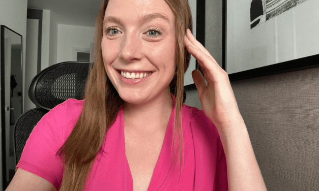 Hannah Pearl Davis: The Trailblazing Host of JustPearlyThings